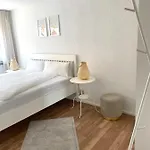 Cityapartments Schanze 17 Im Zentrum Von * Friedrichshafen
