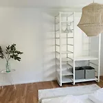 Apartment Cityapartments Schanze 17 Im Zentrum Von Friedrichshafen